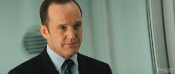 Clark Gregg's photo