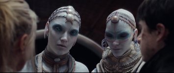 Valerian and the City of a Thousand Planets Movie photos