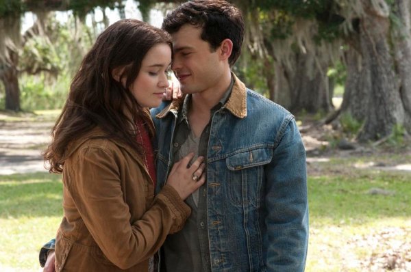 Beautiful Creatures Movie Photo 113462