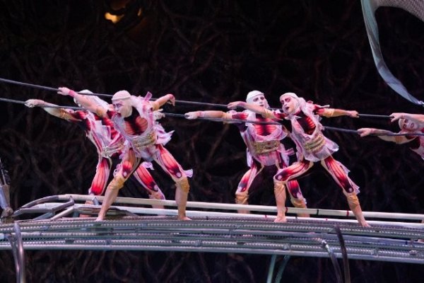 Cirque du Soleil: Worlds Away Movie Photo 114214