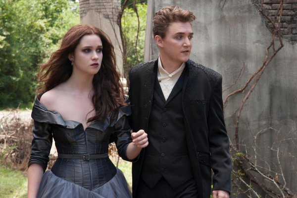 Beautiful Creatures Movie Photo 118697