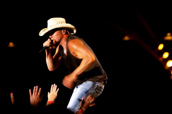 Kenny Chesney: Summer in 3D Movie Photo 17194