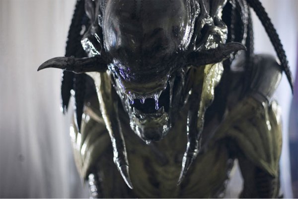 AVPR: Aliens vs Predator - Requiem Movie Photo 2162