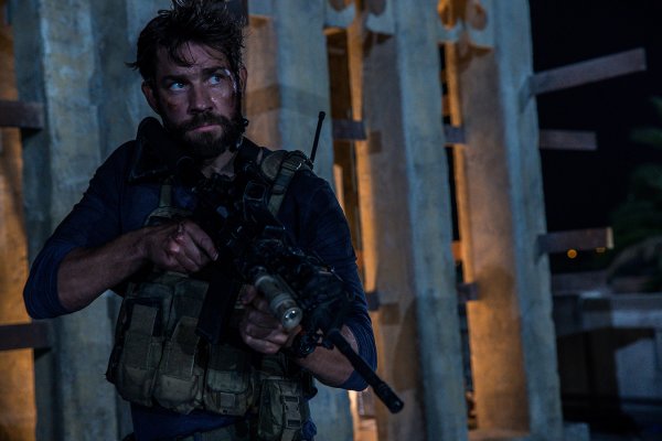 13 Hours: The Secret Soldiers of Benghazi Movie Photo 283176