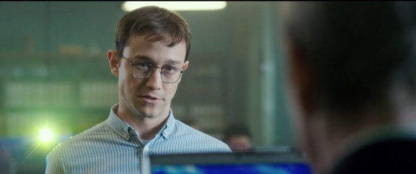 Snowden Movie Photo 329713