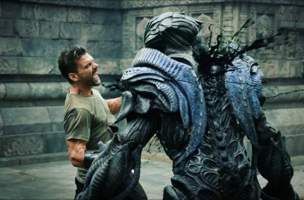 Beyond Skyline Movie Photo 486522