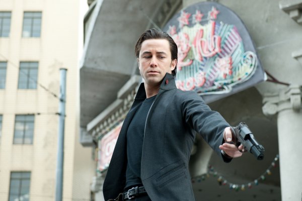 Looper Movie Photo 83936