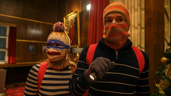 Jingle Bell Heist Movie Photo 927494