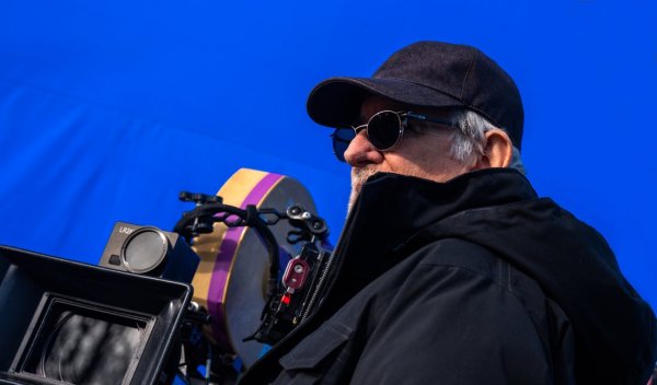 Disclosure Day Movie Photo 944927