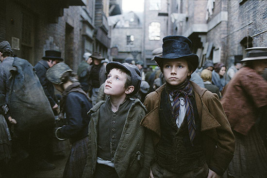 Oliver Twist Movie Photo 960