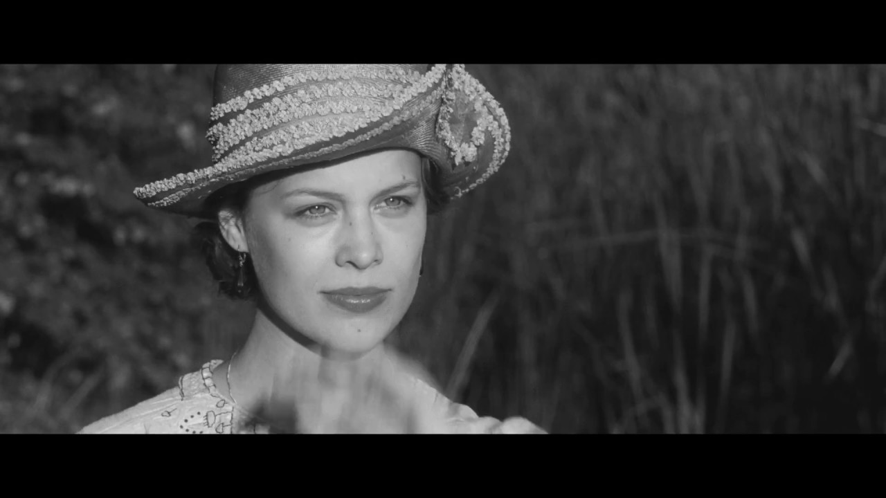 Featuring Frantz (2017) theatrical trailer