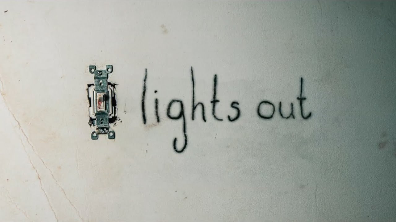 Lights Out Theatrical Trailer Clip Image