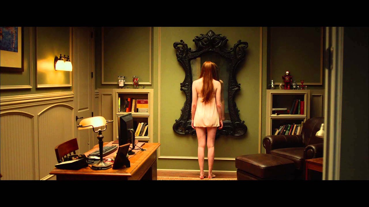 Featuring Oculus (2014) video clip: mirror scene