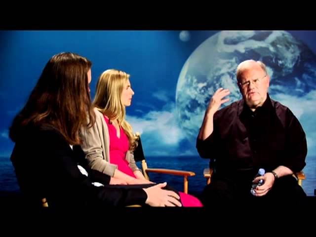 Featuring Another Earth (2011) featurette: 'the science'