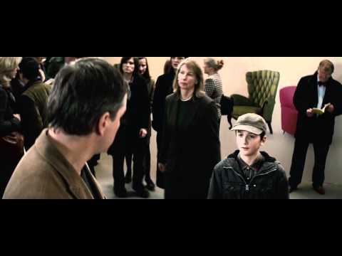 Featuring Hereafter (2010) tv spot #3